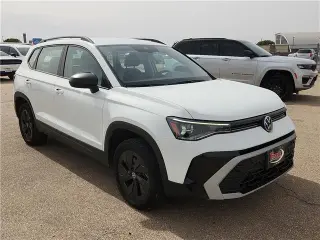 Volkswagen Taos 2025 S 4dr SUV
