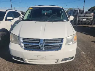 Dodge Grand Caravan 2010 SXT 4dr Mini-Van