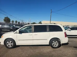 Dodge Grand Caravan 2010 SXT 4dr Mini-Van