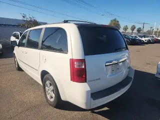 Dodge Grand Caravan 2010 SXT 4dr Mini-Van