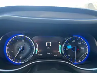 Chrysler Pacifica 2023 Touring L 4dr Mini-Van