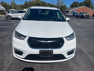 Chrysler Pacifica 2023 Touring L 4dr Mini-Van