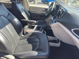 Chrysler Pacifica 2023 Touring L 4dr Mini-Van