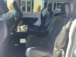 Chrysler Pacifica 2023 Touring L 4dr Mini-Van