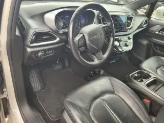 Chrysler Pacifica 2020 Touring L 4dr Mini-Van