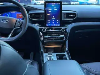 Ford Explorer 2023 AWD ST 4dr SUV
