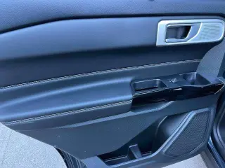 Ford Explorer 2023 AWD ST 4dr SUV