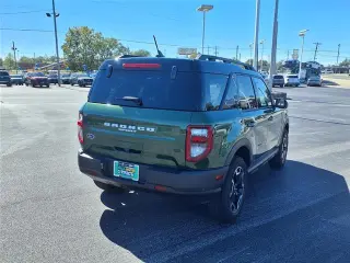Ford Bronco Sport 2024 con transmisión automática a las cuatro ruedas Outer Banks 4dr SUV