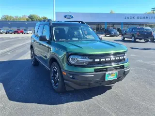 Ford Bronco Sport 2024 con transmisión automática a las cuatro ruedas Outer Banks 4dr SUV