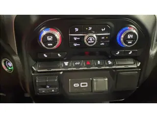 GMC Sierra 2500HD 2023 4x4 SLE 4dr Crew Cab SB
