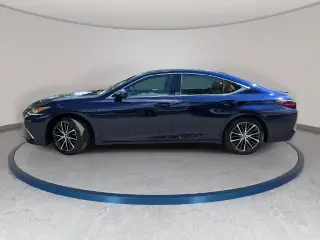 Lexus ES 350 2025 4dr Sedán