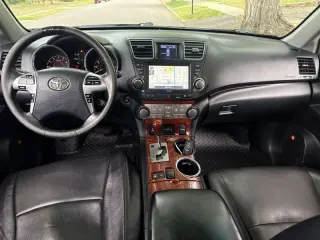 2011 Toyota Highlander Limited V6