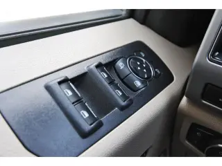 Ford F-150 2017 4x4 King Ranch 4dr SuperCrew 5.5 ft. SB