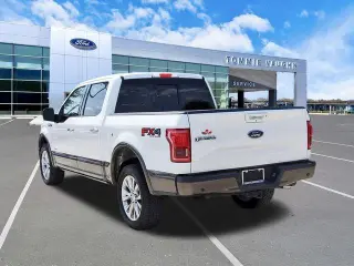 Ford F-150 2017 4x4 King Ranch 4dr SuperCrew 5.5 ft. SB
