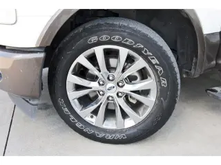 Ford F-150 2017 4x4 King Ranch 4dr SuperCrew 5.5 ft. SB