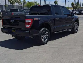 Ford F-150 2023 4x4 XL 4dr SuperCrew 5.5 ft. SB