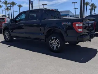Ford F-150 2023 4x4 XL 4dr SuperCrew 5.5 ft. SB