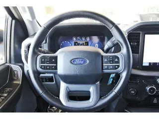 Ford F-150 2025 4x2 XLT 4dr SuperCrew 5.5 ft. SB