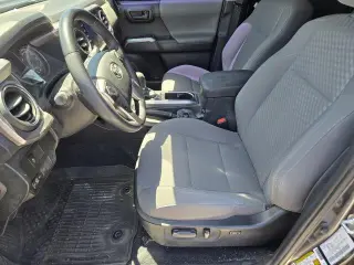Toyota Tacoma 2022 4x2 TRD Off-Road 4dr Double Cab 5.0 ft SB