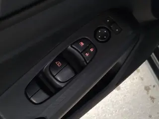 Nissan Altima 2025 2.5 S 4dr Sedan