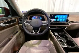 Volkswagen Atlas 2024 SE 4dr SUV w/Technology
