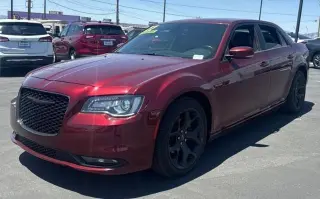 Chrysler 300 2022 S V6 4dr Sedan