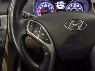 Hyundai ELANTRA 2016 Edición Valor 4dr Sedán 6A (EE.UU.)