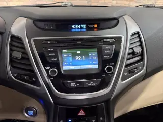 Hyundai ELANTRA 2016 Edición Valor 4dr Sedán 6A (EE.UU.)