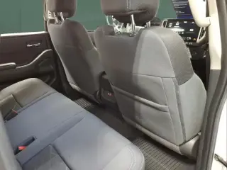 Nissan Frontier 2025 4x4 SV 4dr Crew Cab 5 ft. SB