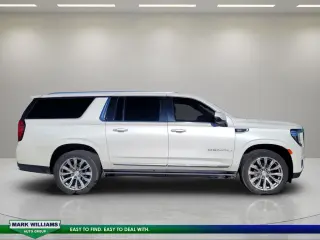 GMC Yukon XL 2022 4x4 Denali SUV de 4 puertas