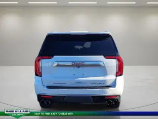 GMC Yukon XL 2022 4x4 Denali SUV de 4 puertas