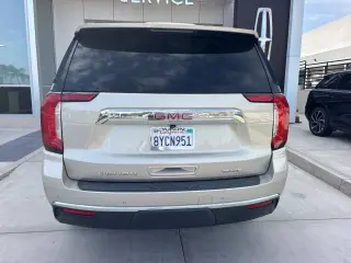 GMC Yukon 2021 4x4 SLT 4dr SUV
