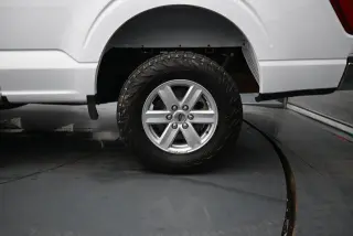 Ford F-150 2023 4x4 XL 4dr SuperCrew 5.5 ft. SB