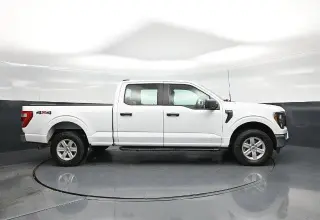 Ford F-150 2023 4x4 XL 4dr SuperCrew 5.5 ft. SB