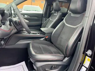 Ford Explorer 2025 AWD ST 4dr SUV