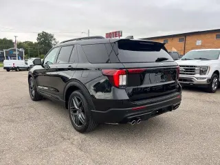 Ford Explorer 2025 AWD ST 4dr SUV