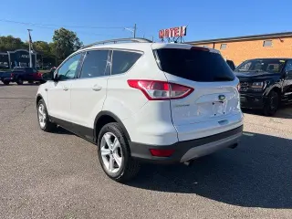 Ford Escape 2016 AWD SE 4dr SUV
