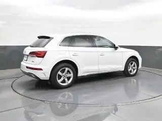 Audi Q5 2021 AWD quattro Premium 45 TFSI 4dr SUV