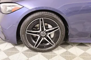Mercedes-Benz Clase C 2024 AWD C 300 4MATIC 4dr Sedán