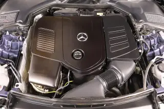 Mercedes-Benz Clase C 2024 AWD C 300 4MATIC 4dr Sedán