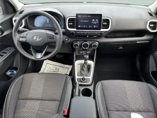 Hyundai VENUE 2026 SEL 4 puertas Crossover con techo bicolor