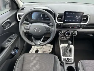 Hyundai VENUE 2026 SEL 4 puertas Crossover con techo bicolor