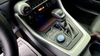 Toyota RAV4 Híbrido 2020 AWD Limited 4dr SUV
