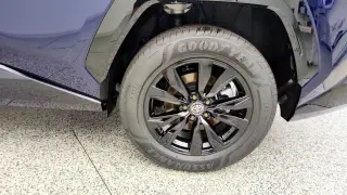 Toyota RAV4 Híbrido enchufable 2026 AWD GR SPORT 4dr SUV