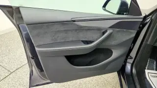Tesla Model Y 2026 Long Range 4dr Crossover