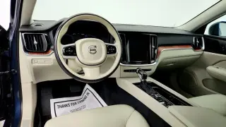 Volvo S60 2021 T5 Momentum 4dr Sedán