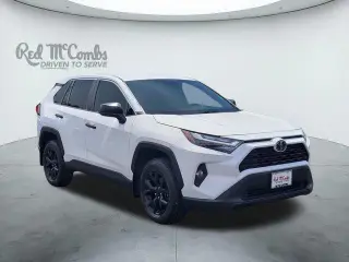 Toyota RAV4 2024 LE 4dr SUV