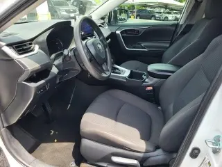 Toyota RAV4 2024 LE 4dr SUV