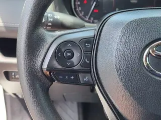 Toyota RAV4 2024 LE 4dr SUV