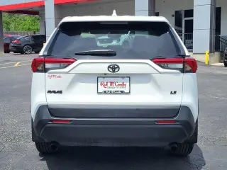 Toyota RAV4 2024 LE 4dr SUV